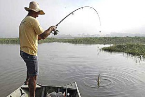 pescador-pantanal