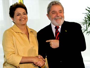 dilma-e-lula-300