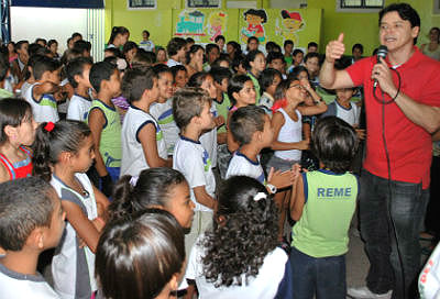 Dando continuidade a visitas, prefeito vai a mais duas escolas da Reme