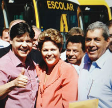 Paulo Daurte com a Dilma e André em Campo Grande