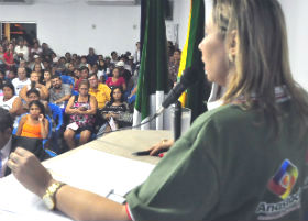 Secretária de Assistência Social, Cynthia Anastácio Figueiredo