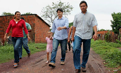 Primeiro bairro visitado por Paulo após sua posse foi o Cravo Vermelho (Arquivo)