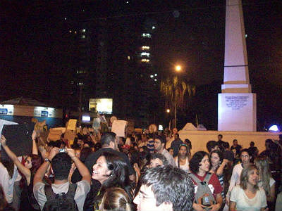 Em Campo Grande mais de 35 mil pessoas participaram da manifestação