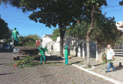 Coleta setorizada atende também a região central da cidade (Prefeitura de Corumbá) 