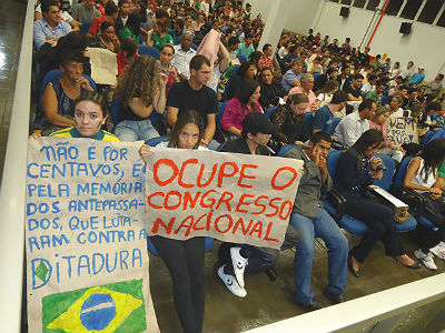 Os cidadãos também querem impedir um possível reajuste na tarifa em Dourados