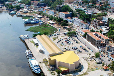 Centro de Convenções fica em um doa mais belos cartões postais de Corumbá, no Porto Geral (Foto: Kleverton Velasques)