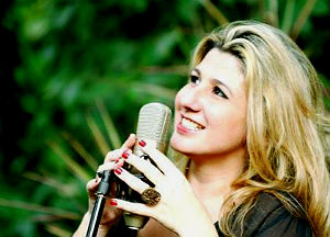 Laura Elena