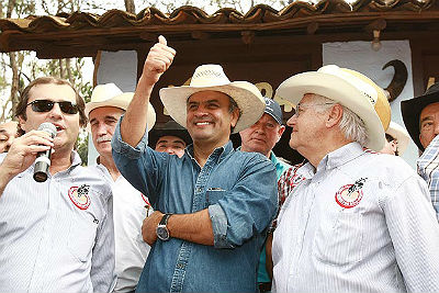 Aécio Neves visita a Festa do Peão de Boiadeiro de Barretos, participada das festividades e é lançado pré-candidato à Presidência da República pelos tucanos da região