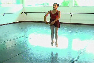 “Eu pensava em fazer por fazer, mas comecei a gostar muito”, diz a bailarina