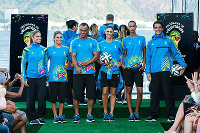 Uniformes de voluntários da Copa do Mundo