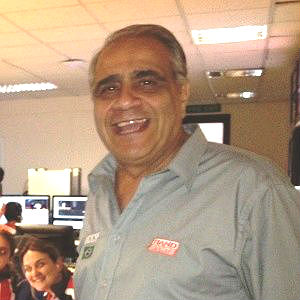 Oliveira Andrade estreia neste domingo