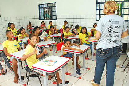 Cerca de 7 mil jovens serão atendidos em 16 escolas do município (Foto: Renê Carneiro)    