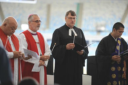 Pastoral do Esporte da Arquidiocese de São Sebastião do Rio de Janeiro promoveu um encontro inter-religioso, no Maracanã, para marcar o início da campanha Copa da Paz