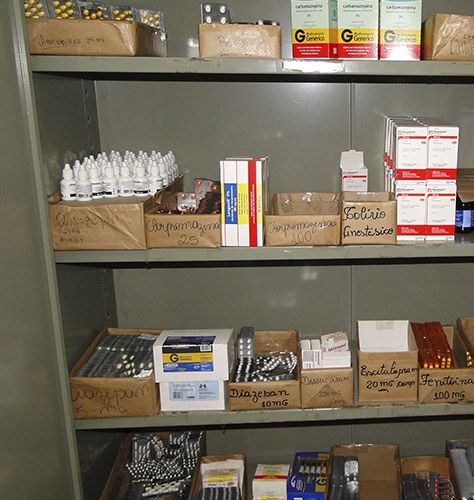 Há medicamentos que estão em falta na farmácia municipal de São Gabriel do Oeste