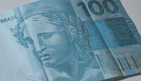 O sistema tem atraído principalmente investidores de até R$ 5 mil, que concentraram 63,4% das operaçõesMarcello Casal / Agência Brasil
