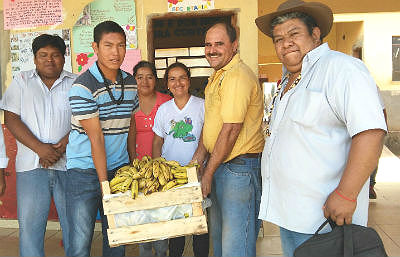 Escolas municipais recebem itens da merenda escolar adquiridos de pequenos produtores de Miranda