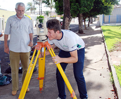 Os estudantes da rede estadual devem se inscrever diretamente nas secretarias das escolas
