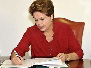 Decreto, assinado pela presidenta Dilma Roussef, foi publicado hoje no Diário Oficial da União
