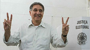 Fernando Pimentel (PT), em Minas Gerais