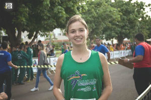 Atleta douradense Gabriela Letícia Rocha 