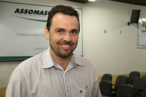 Prefeito de Nova Alvorada, Juvenal Neto