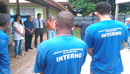 Na sexta-feira Rose Modesto foi até a escola estadual Padre Mário Blandino para ver como é desenvolvido o projeto