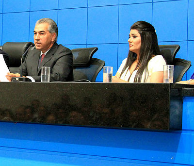 Reinaldo Azambuja (PSDB) e a vice-governadora Rose Modesto (PSDB)