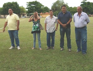 Secretário André Vedovato, Chefe de Gabinete Vera Lucia, secretário Eder Silveira; o vereador Francisco Cebalho e o ex-prefeito Neder Vedovato.participaram da abertura