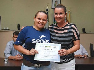 Para dinamizar o turismo local é fundamental realizar cursos de capacitação na área de turismo, eventos e hospedagem, disse a prefeita