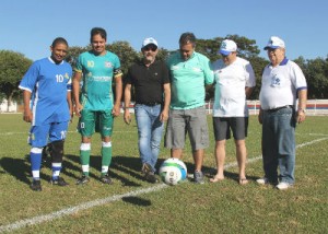 No primeiro jogo, Três Lagoas (verde) enfrentou Cassilândia (azul)