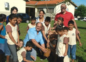 Houve o engajamento da comunidade escolar, inclusive as crianças