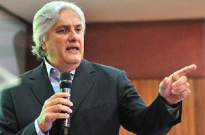 Senador Delcídio teria recebido dinheiro de ex-consultor e preso na Operação Lava Jato (Foto: Correio do Estado/Arquivo) 