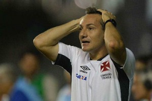 Doriva caiu após sequência ruim no Vasco; treinador é um dos cotados
