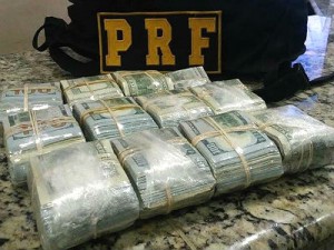 Suspeito disse que receberia U$ 4 mil para levar dinheiro até a Bolívia