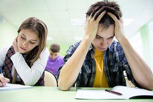 Novos indicadores do Enem mostram que estar em primeiro lugar não significa necessariamente qualidade de ensino