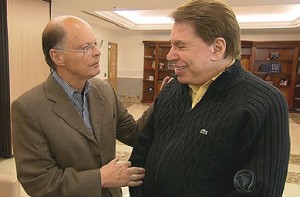 Edir Macedo e Silvio Santos conversam durante visita ao Templo de Salomão, há duas semanas