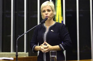 Deputada federal Cristiane Brasil confirmou presença no ato no dia 2