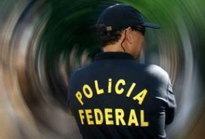 12 mandados de prisão, 05 mandados de condução coercitiva e 14 mandados de busca e apreensão