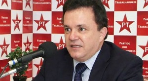Segundo a Polícia Federal, parlamentar recebeu dinheiro de propina no esquema da Petrobras