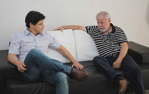 Prefeito alega que tomou a decisão para se dedicar exclusivamente a prefeitura de Corumbá