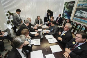 Pedir emenda individual a cada parlamentar é melhor do que emenda coletiva disseram os parlamentares