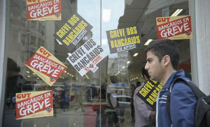 Os bancários querem reajuste salarial de 16%