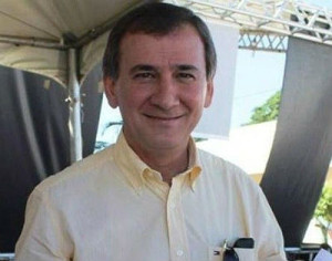 O médico Renato de Souza Rosa estava afastado por 180 dias do cargo