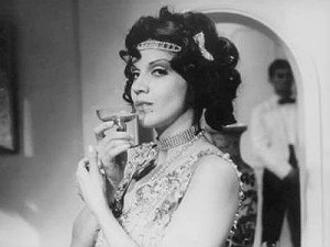 Yoná Magalhães, 80 anos