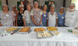 Informações sobre diversos pratos alimentícios (salgados e doces) 