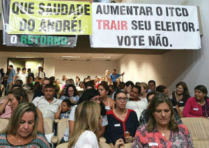 Projeto que aumenta ICMS teve 16 votos favoráveis e seis contra; ITCD não foi votado