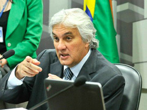 O senador Delcídio do Amaral (PT-MS) foi preso, em novembro de 2015, por decisão do STF (Supremo Tribunal Federal)