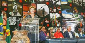 Dilma anunciou no encontro que Conselho Nacional de Política Indigenista será criado ainda nesta semana