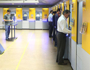 Os bancos voltam a funcionar normalmente na segunda-feira (28)