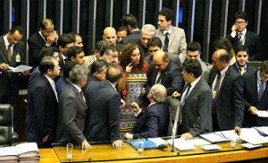 A chapa recebeu 272 votos, enquanto a chapa 1obteve 199